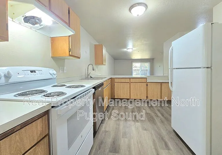 4505 100th St NE #B01 — Photo 6