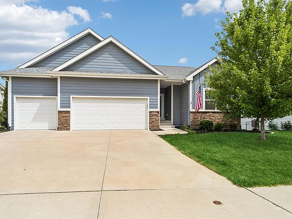 2nd image of 9635 Marnewood Dr