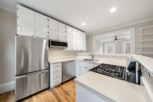 251 Bunker Hill St #2 Photo 1