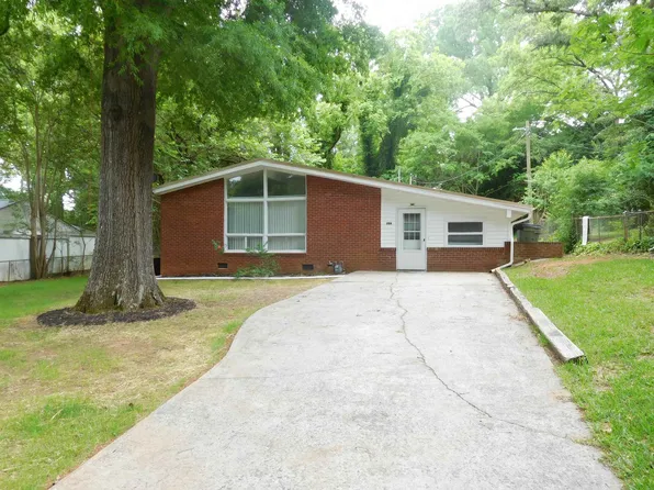 204 Lakeview Dr, Gaffney, SC 29340
