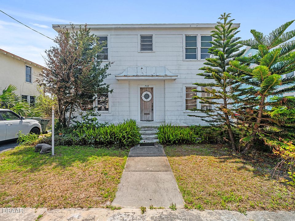 1st image of 722 Davis St