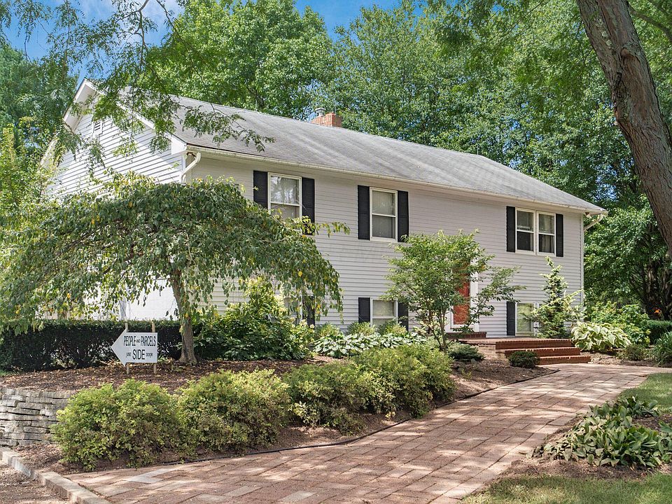 1st image of 2453 Reyn New Albany Rd