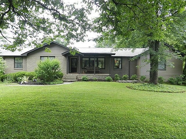 9101 Meadowlawn Drive