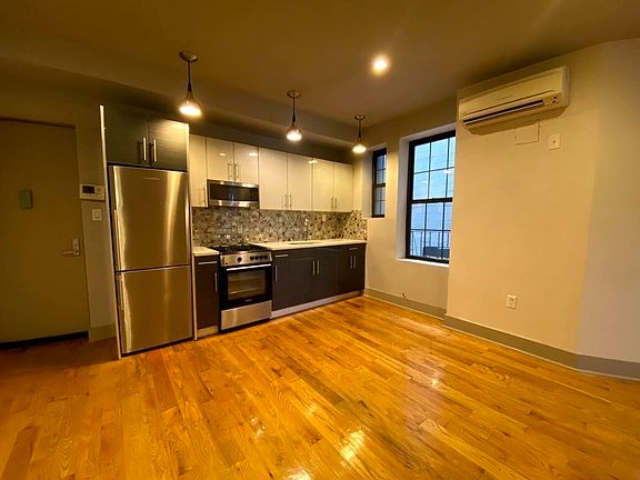 3rd image of 279 Bedford Ave #A15