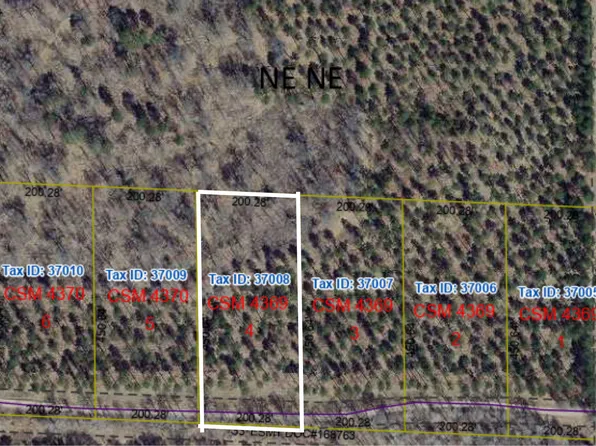4 Miramar Rd, Spooner, WI 54801