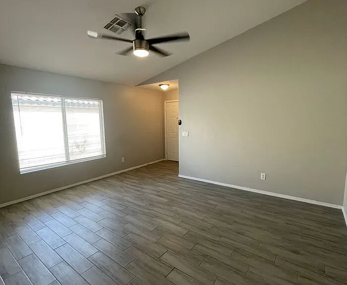 12220 W Rosewood Dr — Photo 6