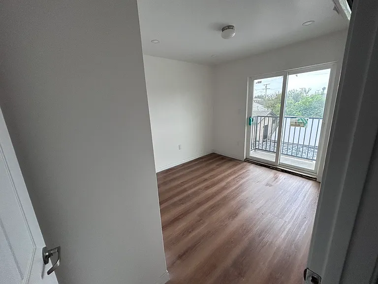 9403 Kalmia St — Photo 14