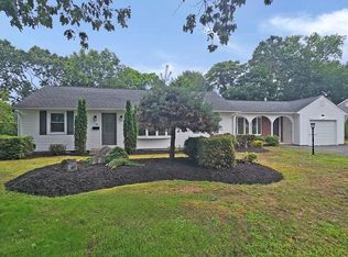 96 Mayfield St, Springfield, MA 01108