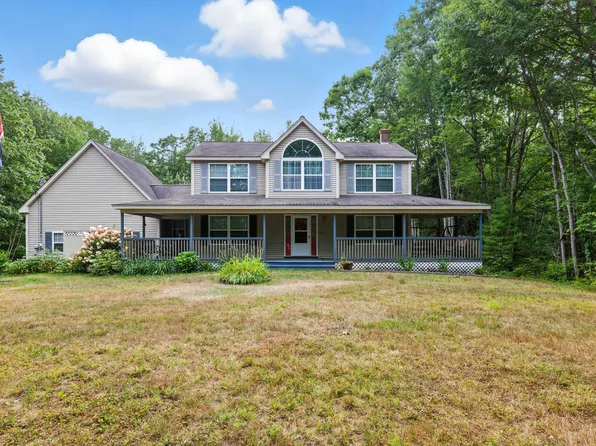 32 Beaver Pond Road, Kennebunkport, ME 04046