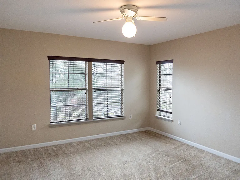 2295 Del Carmel Way #2295 — Photo 6