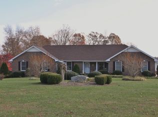 1103 Woodmont Dr, Centerville, TN 37033