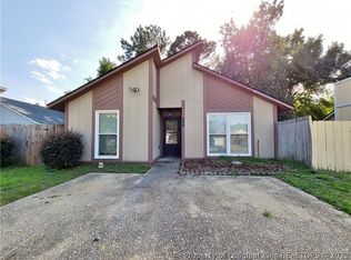 540 Hickorywood Dr, Fayetteville, NC 28314