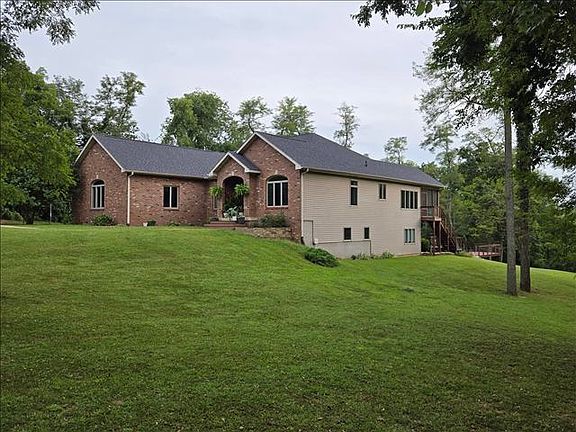 2nd image of 5405 Ryan Dr
