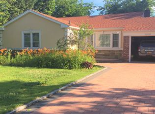 1508 Debra Pl, Valley Stream, NY 11580