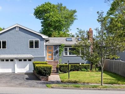 322 Atlantic Ave, Marblehead, MA, 01945
