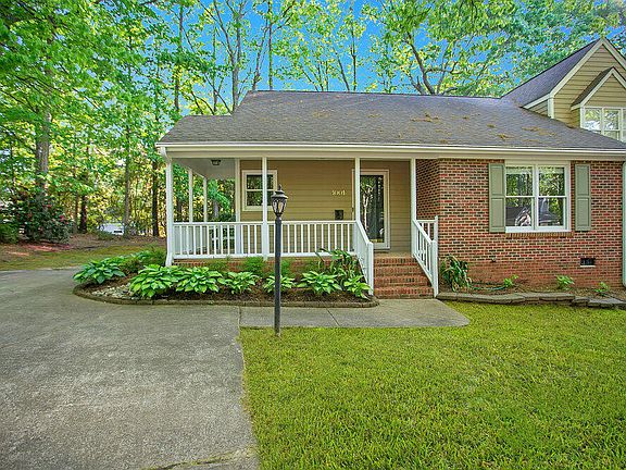 2nd image of 1001 Boathouse Ct