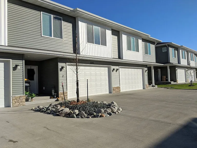 3365 Prairie Heights Way — Photo 1