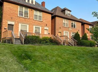 1374-1376 Indianola Ave, Columbus, OH 43201