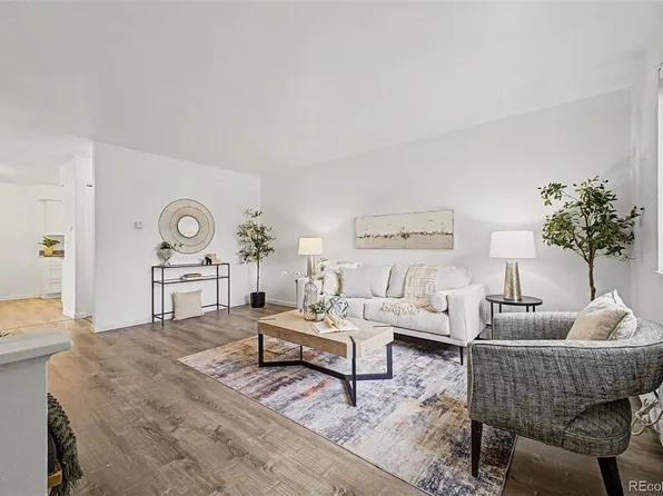 9340 W 49th Avenue #205, Wheat Ridge, CO 80033