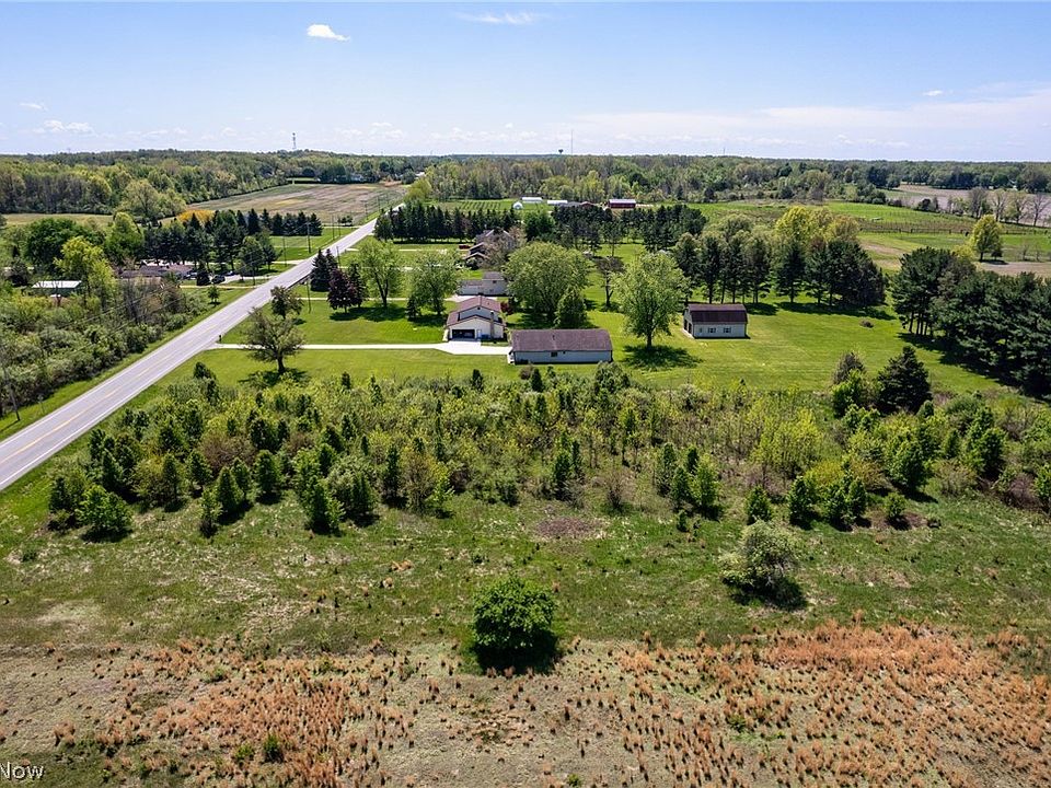 2nd image of Baumhart Rd