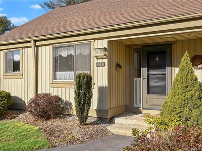 634 Heritage Village #B, Southbury, CT, 06488