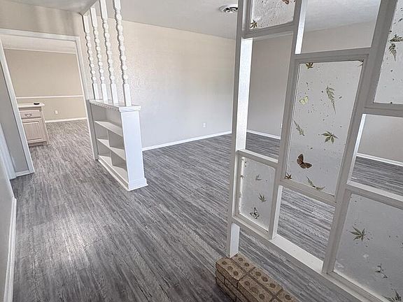 5th image of 3117 Dumont Dr