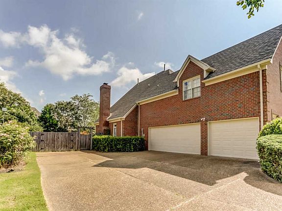 2nd image of 9346 Grove Hollow Ln