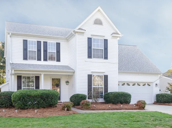 2315 Coatesdale Ln, Matthews, NC 28104