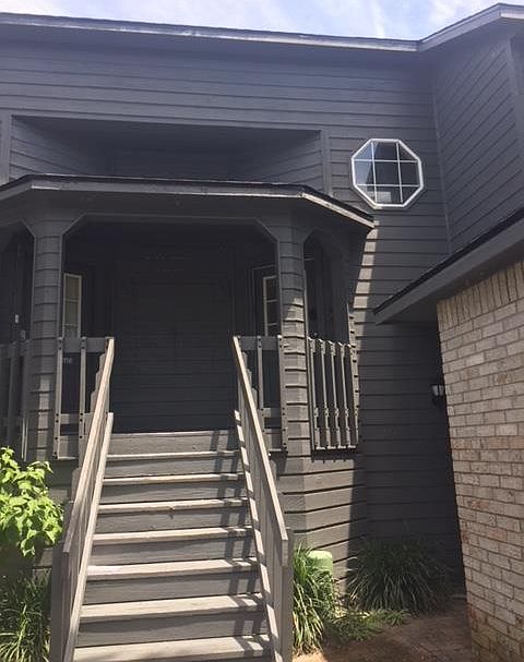 1st image of 210 Oak St APT 702