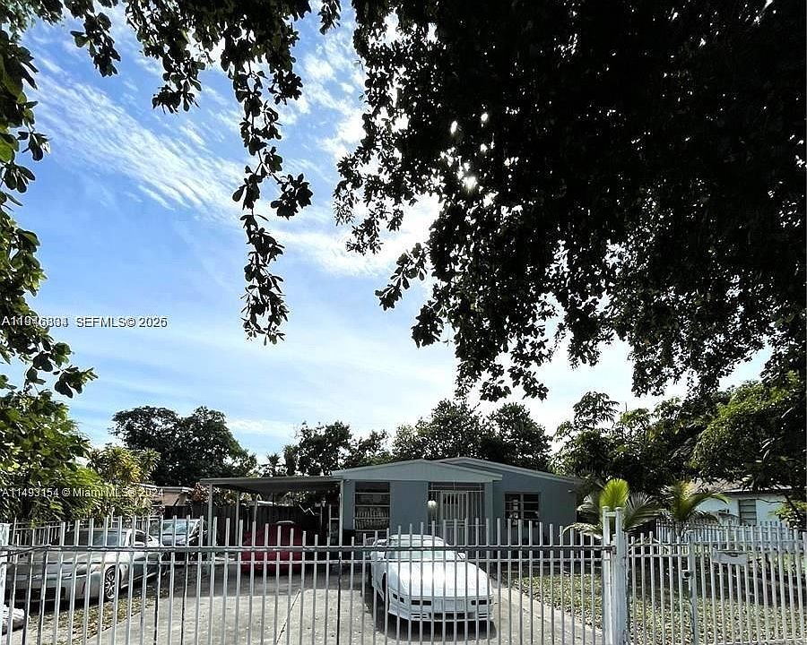1st image of 110 NW 120th Ter