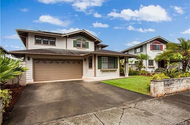2 car garage, driveway and street parking