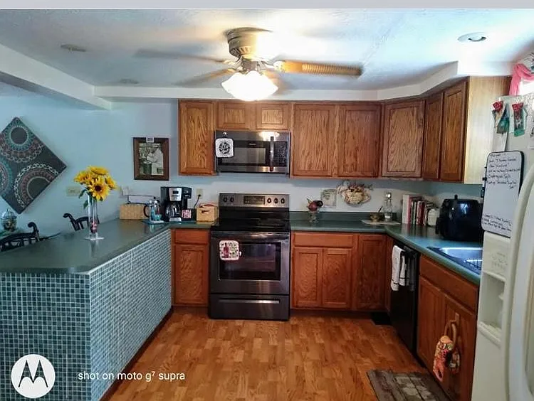 11093 Flagg Springs Pike — Photo 3