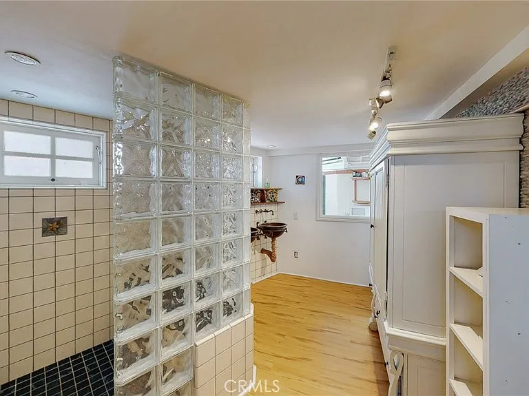 274 Diamond St #1 — Photo 6