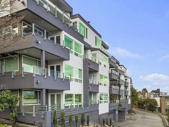 4th image of 1768 Aurora Ave N APT 103