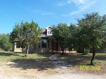 1st image of 321 Valley Oak Dr