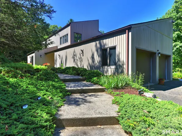151 Cheshire Road, Bethany, CT 06524