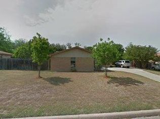 424 Mack Hollimon Dr, Kerrville, TX 78028