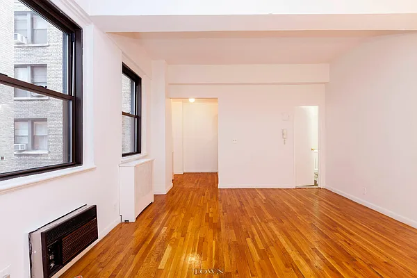 Rented by Town Residential | media 5