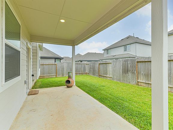 5th image of 2424 Shellcracker Dr