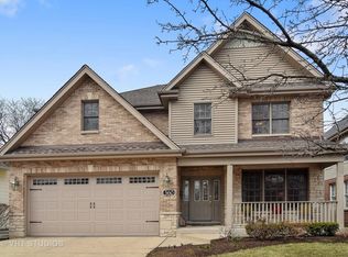 360 N Larch Ave, Elmhurst, IL