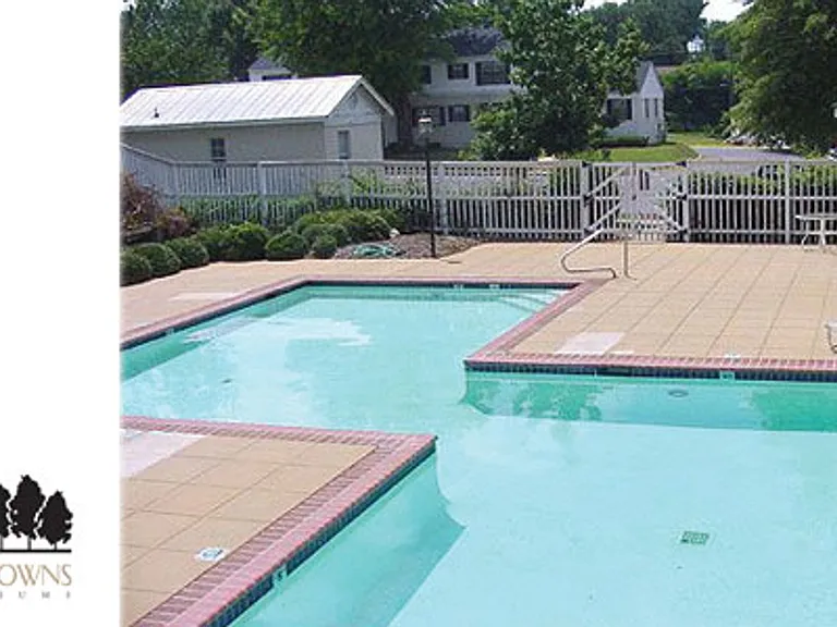 901 Hargrove Rd #11D — Photo 2