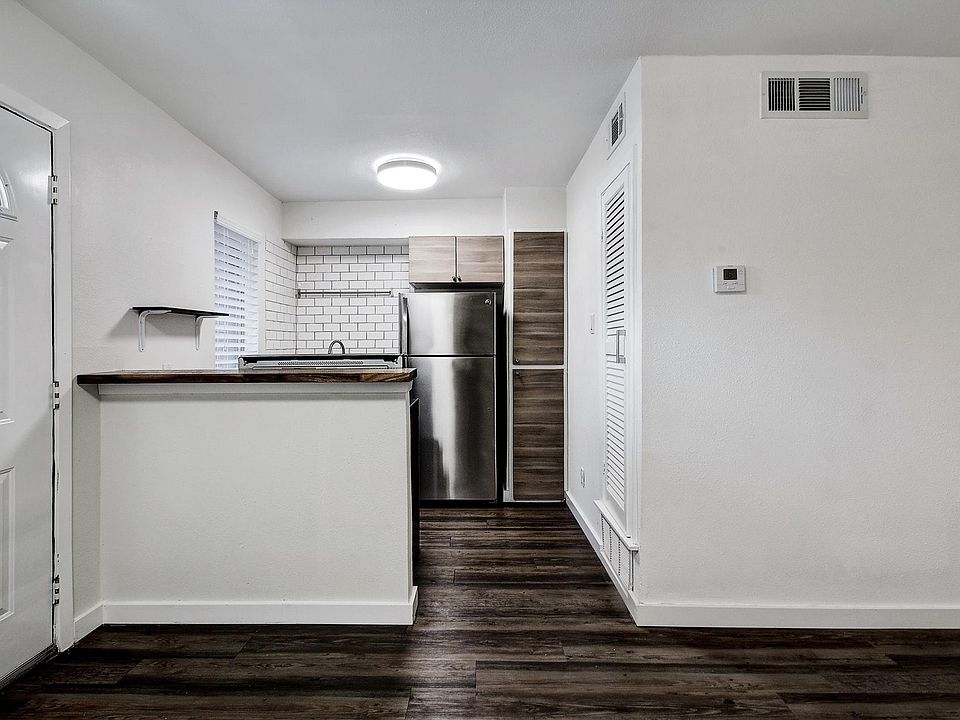 1st image of 4111 Avenue A APT 208