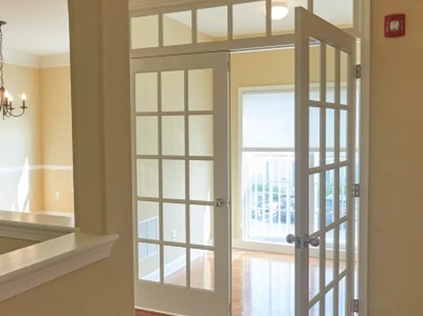 312 Shannon Ct, Phillipsburg, NJ 08865