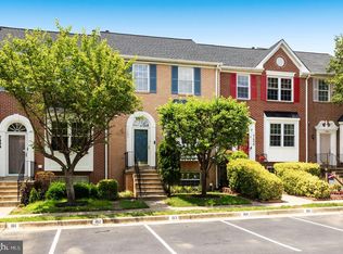 7492 Digby Grn, Alexandria, VA 22315