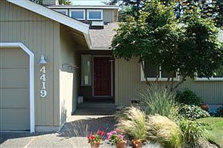 5th image of 4419 30th Ave SE