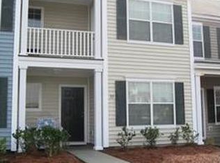 33 Timber Crest Ct, Savannah, GA 31407