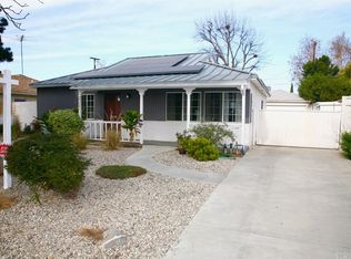 17541 Strathern St, Northridge, CA 91325