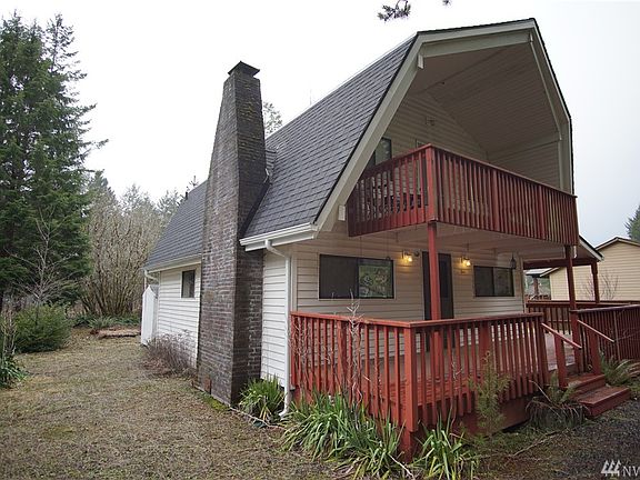 3rd image of 261 N Mount Christie Dr