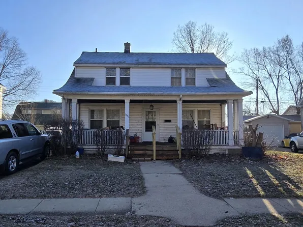 1737 Pine St, Beloit, WI 53511