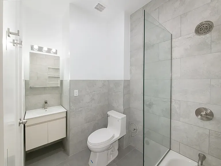 500 W 184th St #2 — Photo 10